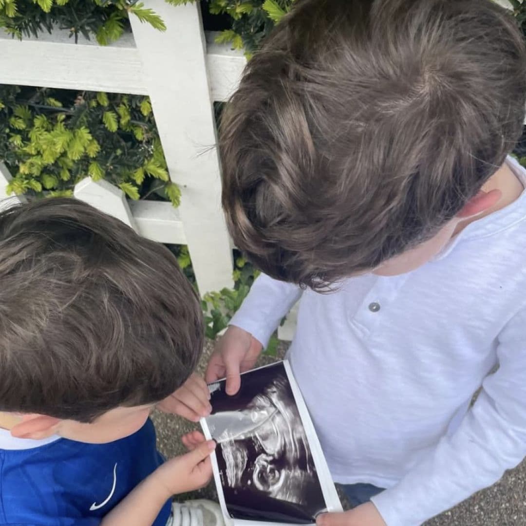  Princess Eugenie's Sons Help Her Make a Surprising Announcement in First Instagram Post Since Andrew's Arrest 