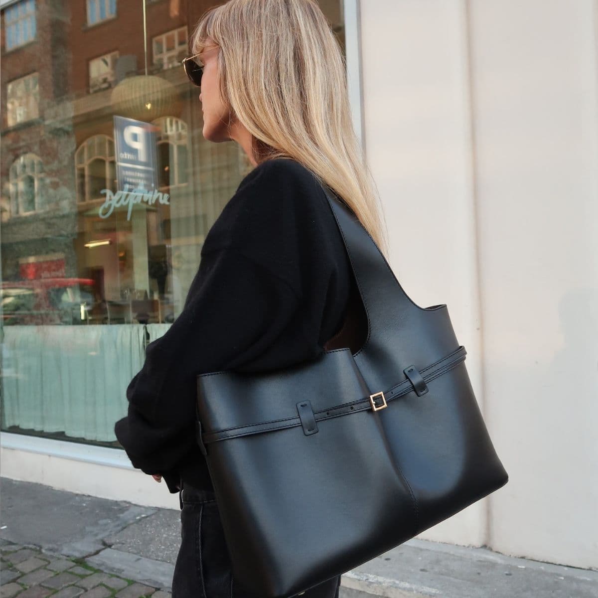  Everywhere I Look, Stylish Parisian Women Are Carrying This In-the-Know Bag That Rivals Designer Styles 