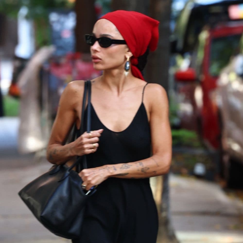 I’ve Been Street Style Spotting—Stylish New Yorkers Are Living In These Dress, Shoe and Accessory Trends