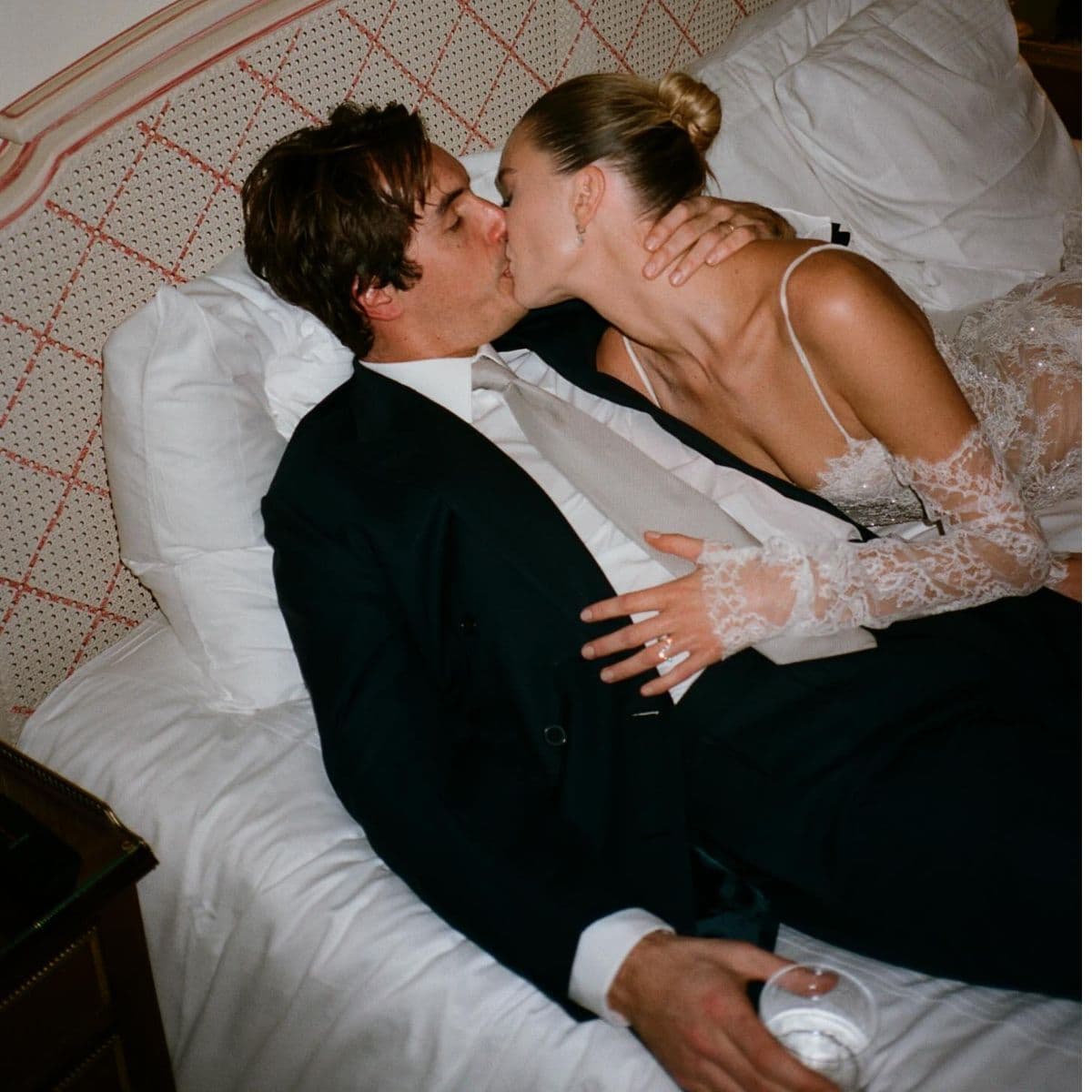  Every Chic Bride Is Wearing One of These Trending Bridal Accessories to Tie the Knot in 2026 