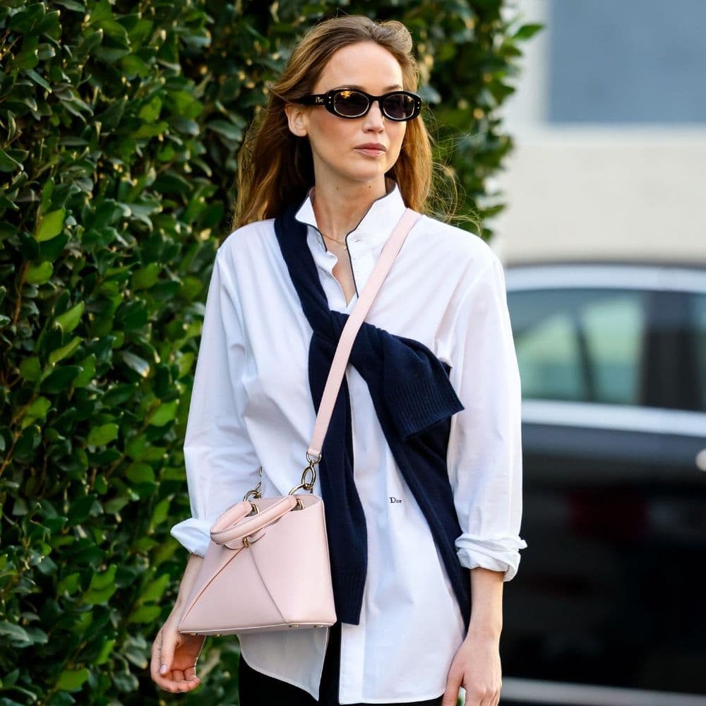  Hold the Shorts! The Chicest Dressers Pair Flip-Flops With This Trouser Trend 