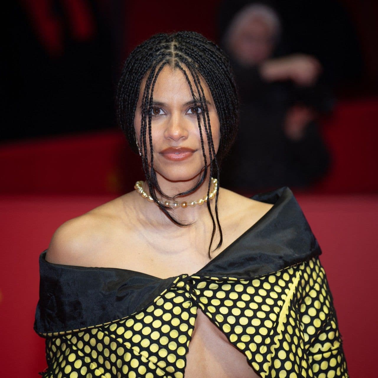  Zazie Beetz Is Unintentionally Giving Me So Much Spring Hair Inspo 