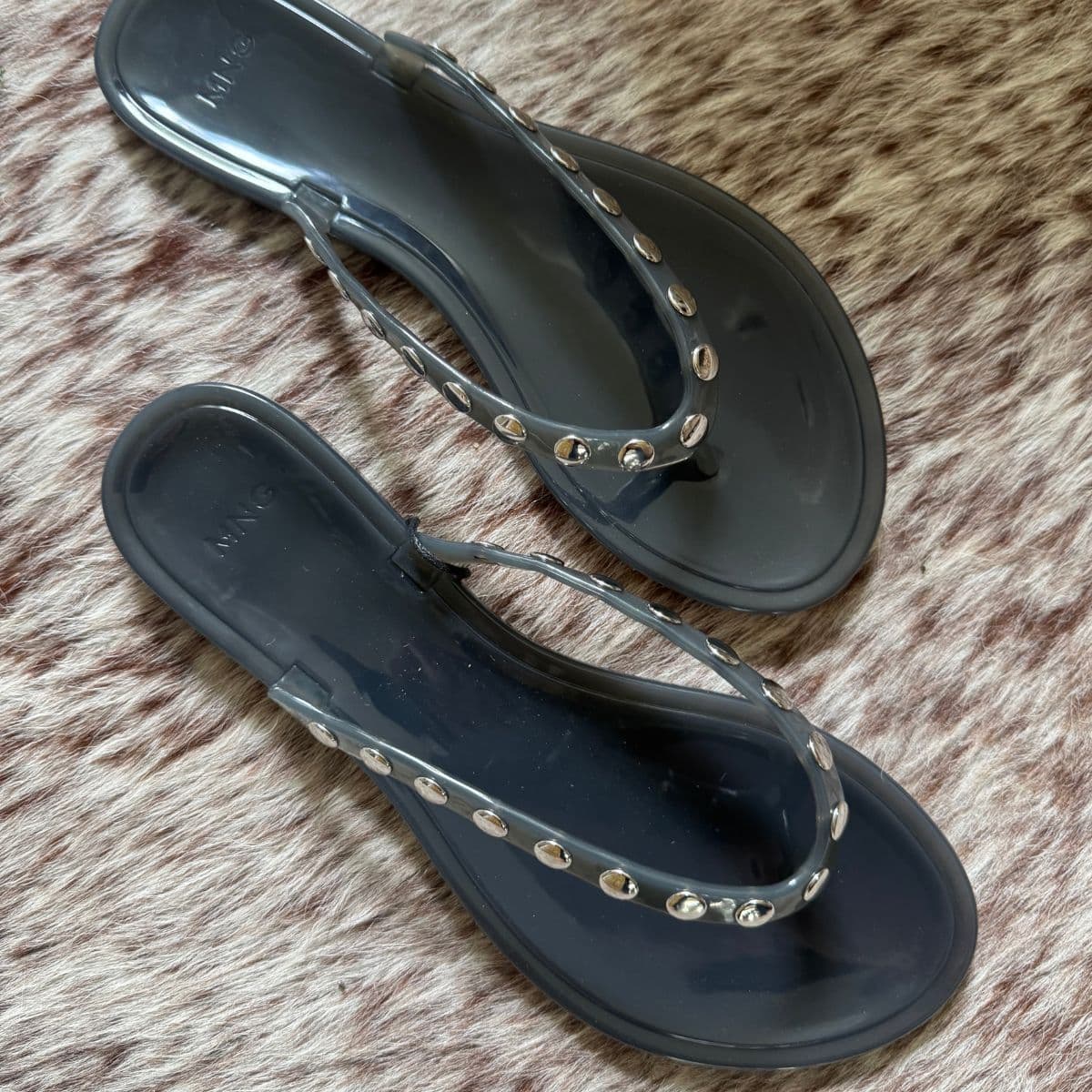 6 Chic Sandal Trends That Will Give Your Summer Shoe Collection Some Personality  