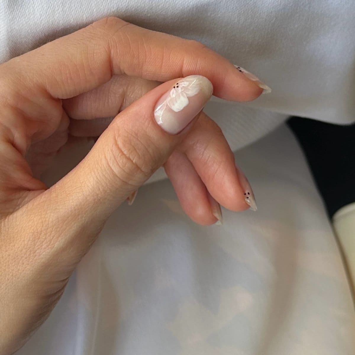  Bold, Colourful Manicure? I Don't Know Her—I'm Saving These Clean, Fresh Designs Instead 