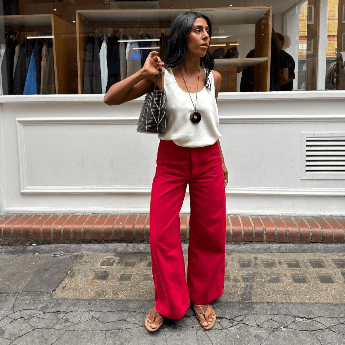 Minimalists and Maximalists Agree: This Bold Colour Trend Is the Coolest Way to Update Your Jeans in 2026