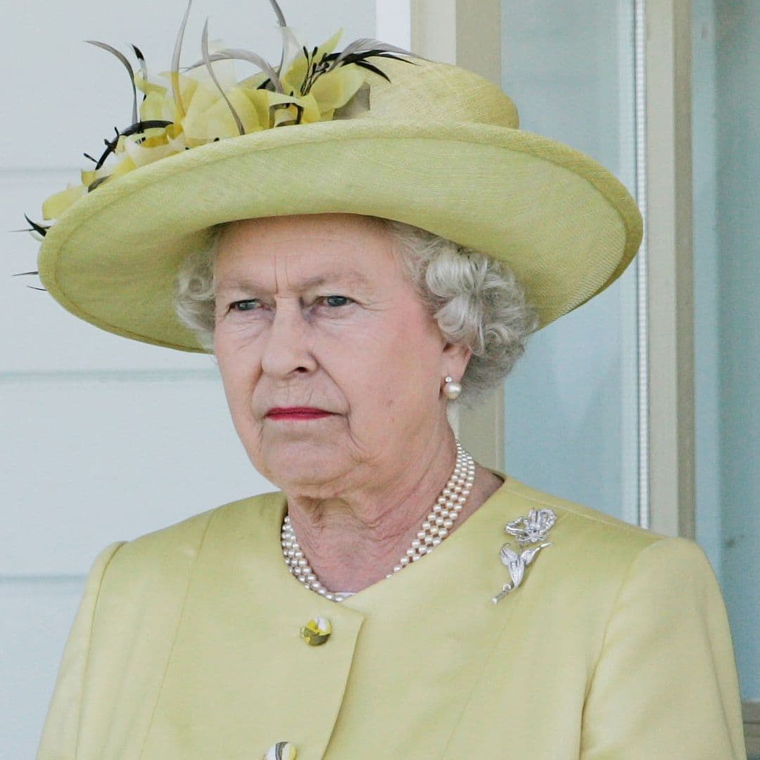 Queen Elizabeth Once Told Royal Author That Her Kids' One Habit "Annoyed" Her More Than Anything: "It's Just So Wasteful"