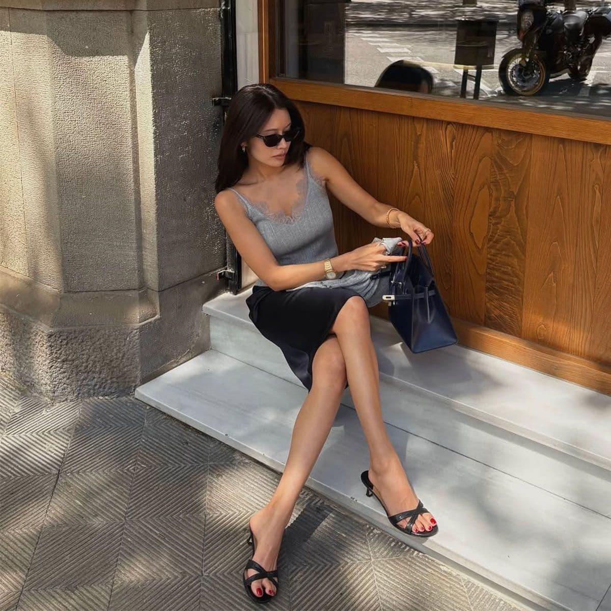 This Cool Girl Trend Will Set Fashion People Apart From Everyone Else In 2026
