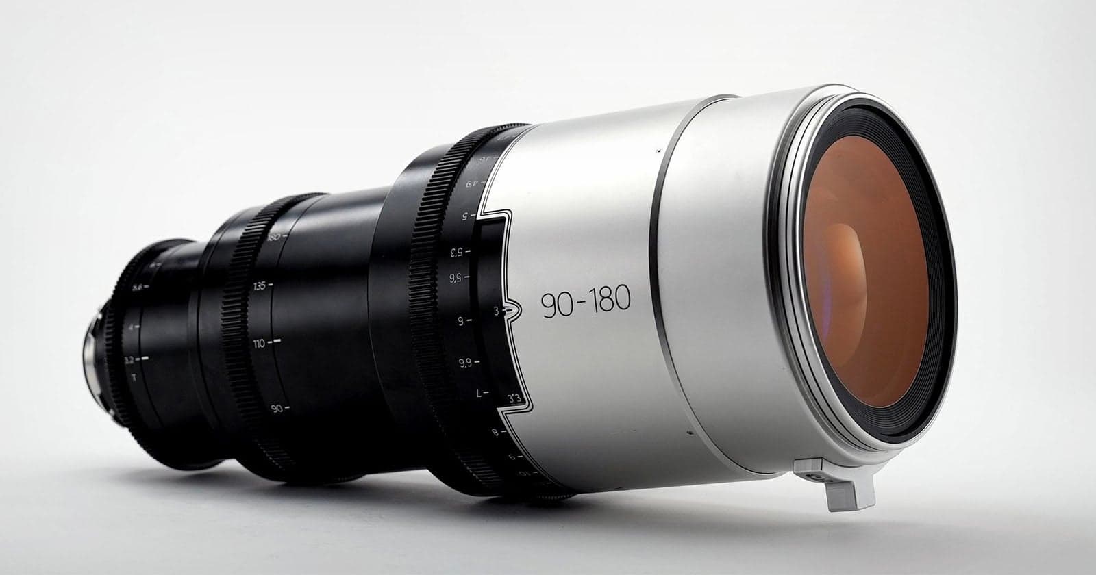 The Statera 90-180mm T3.2 Combines Vintage Spherical Glass With Modern Anamorphic Optics