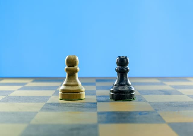 Comparing Explicit Measures to Calculation Groups in Tabular Models