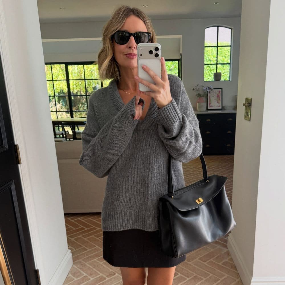 Cashmere's Quiet Return: A Touch of Refined Comfort