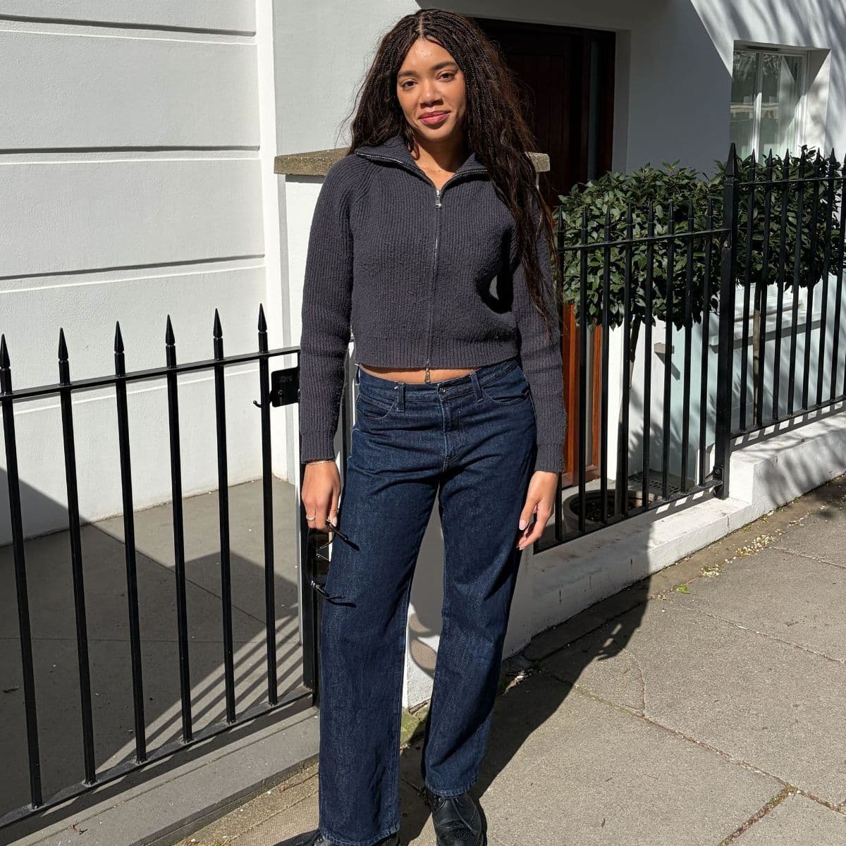 All My Chicest Colleagues Own Uniqlo’s Viral, Expensive-Looking Jeans—But They’re Selling Fast