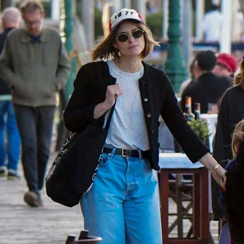 Fashion People Wear This Shoe Trend to Blend in With Italian Girls in Venice