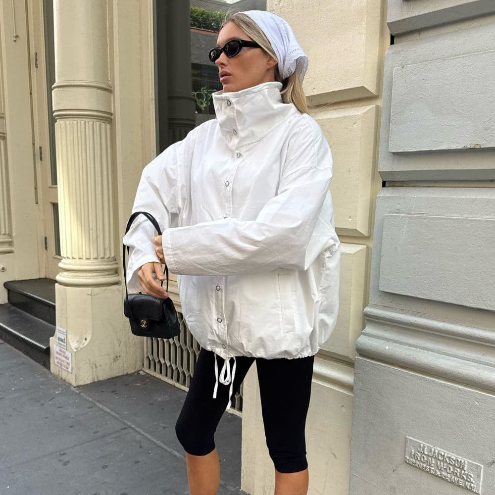 My Friend Asked Me Which Shoes Look Best With Capri Pants—Without a Doubt, These Two Trends Work Best