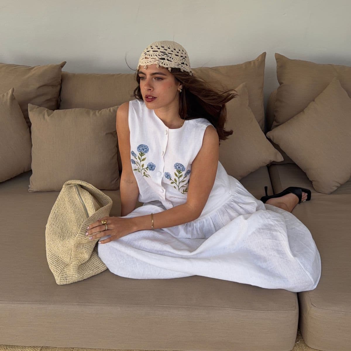 Want to Look Rich and Stylish? Then You Need to Know These 5 Fashion Girl Summer Accessories Trends