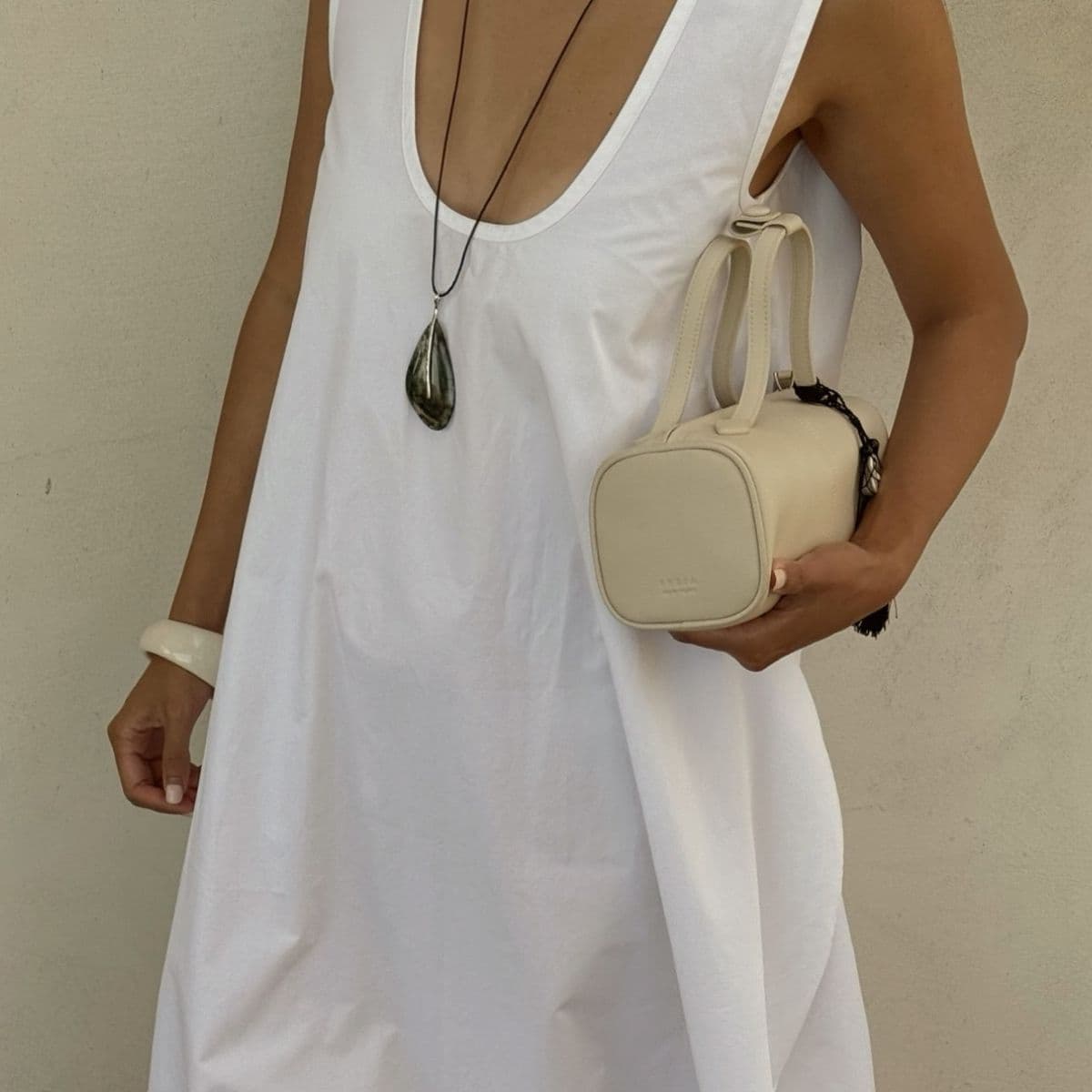 If You Want An Expensive-Looking Holiday Wardrobe, Make Sure To Pack This, This and This