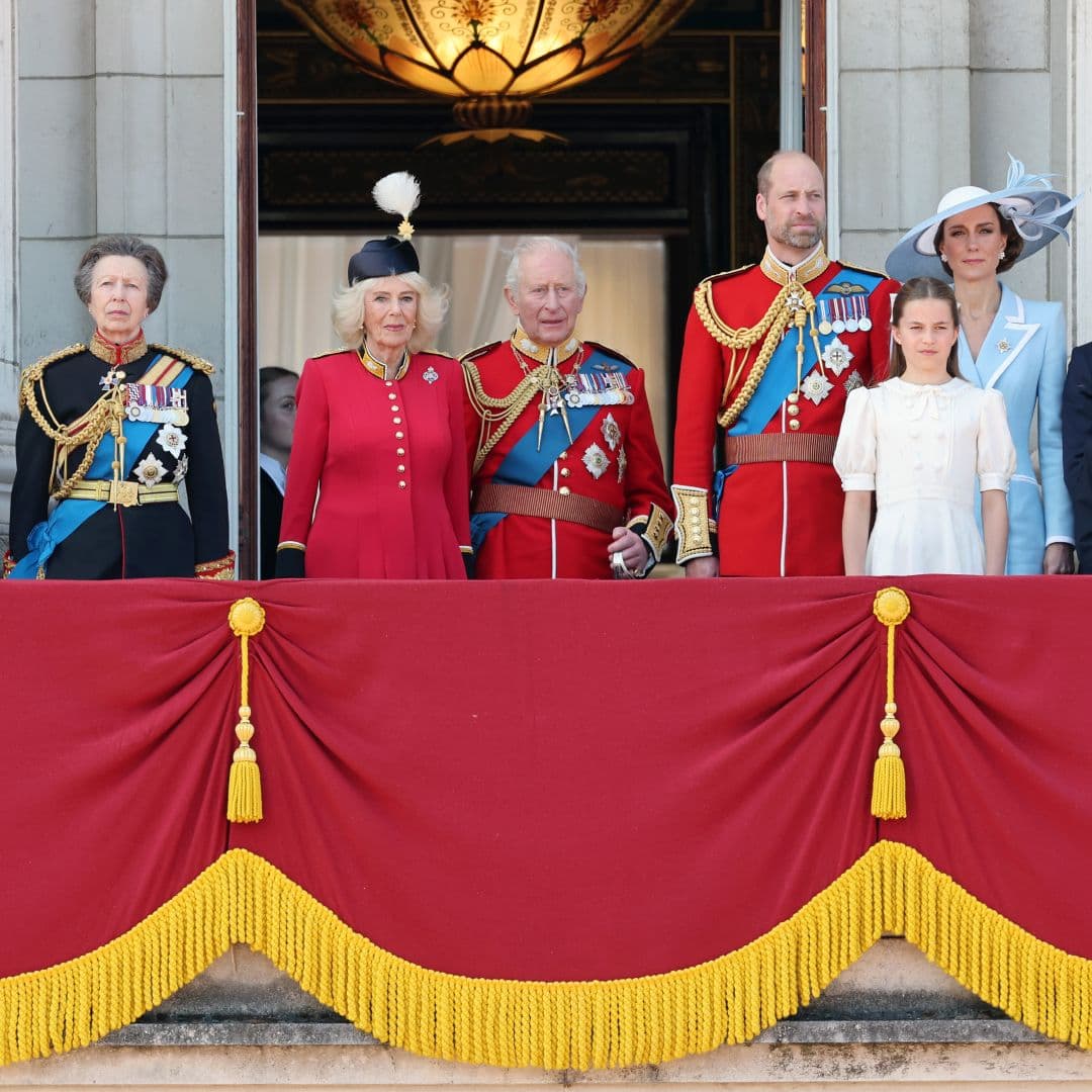 This Royal "Commands Respect Naturally" But Can Also "Demand It," Says Body Language Expert