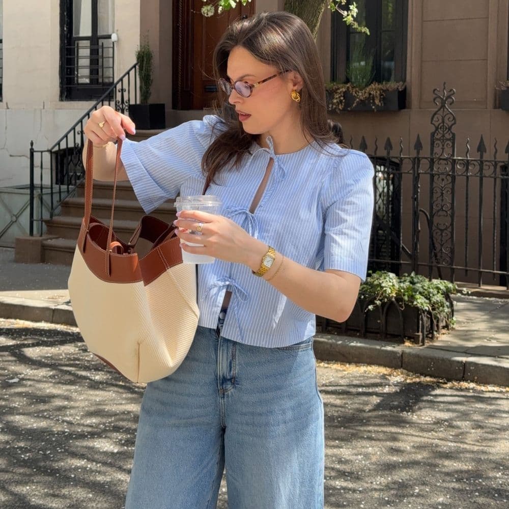 The Best Dressed Women All Over the World Agree, *This* is Undoubtedly the Chicest Top to Wear With Jeans