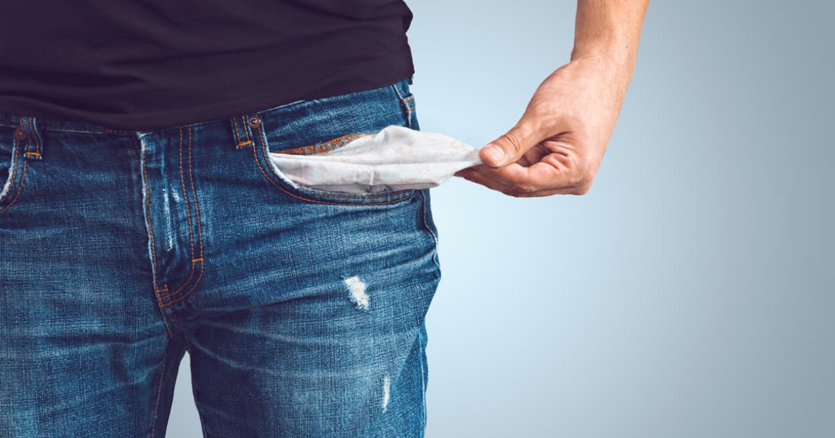 AWS Billing Bug Shows Customers Trillion-Dollar Estimates While Its Own Cost Alarms Fail to Act