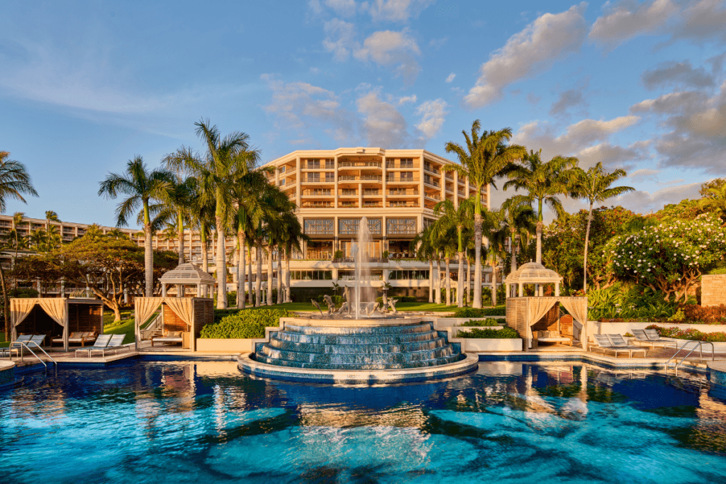 2026 Readers Choice Awards: Maui