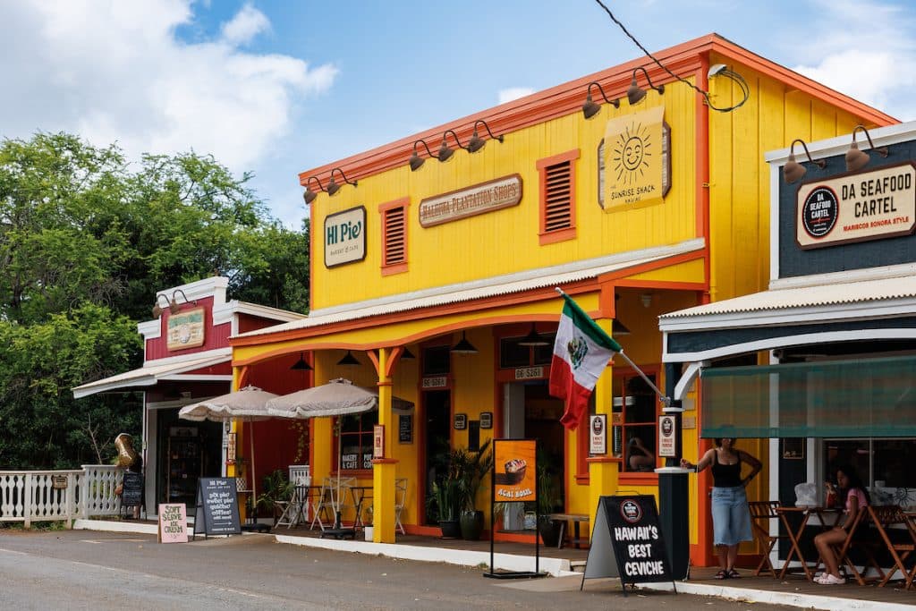 The Sunrise Shack Finds a Home in Haleʻiwa