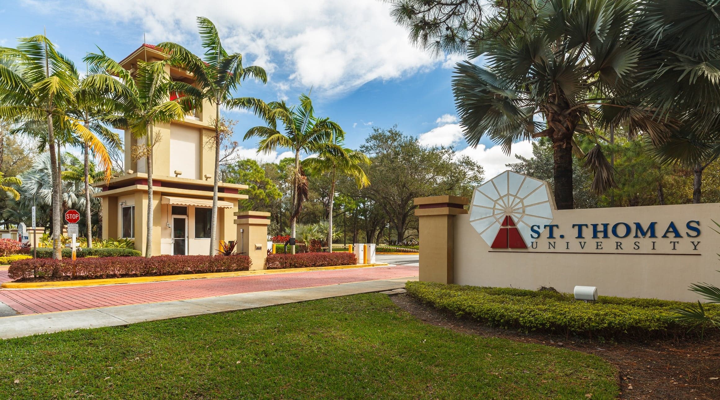 St. Thomas University President Steps Down During Investigation
