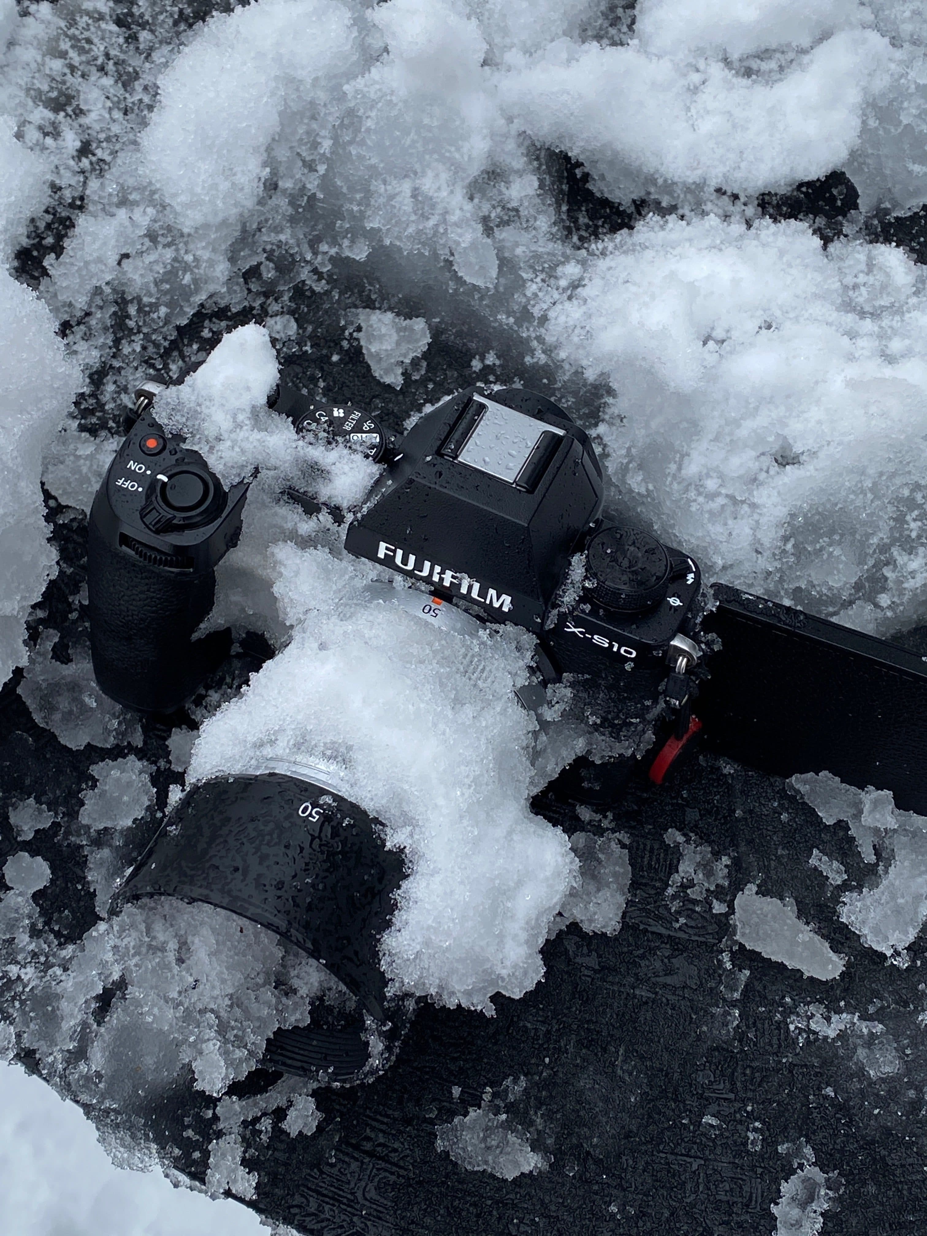 How the Camera Manufacturers Lie to All of Us